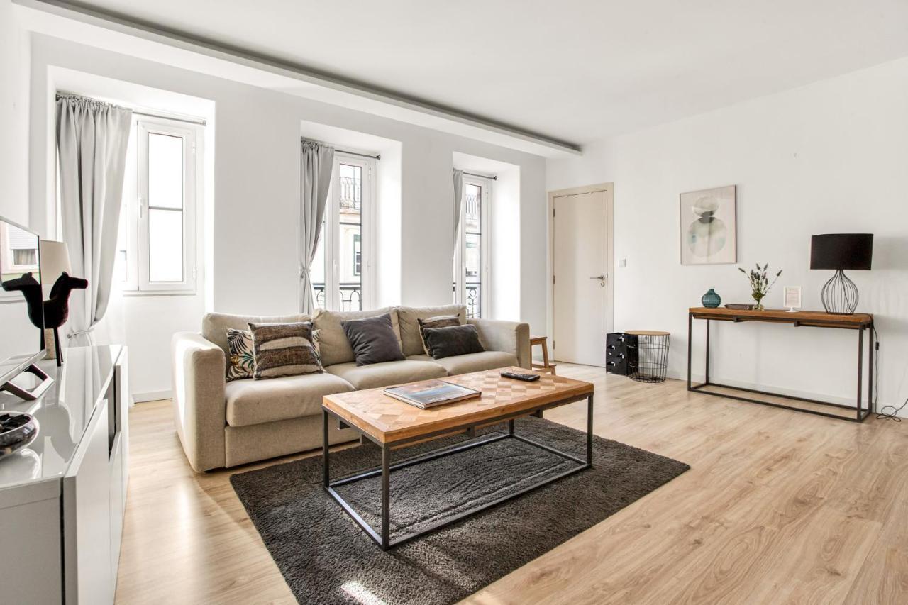 Modern 2 Bedroom Apartment In Estrela With Outside Terrace! Amazing For Families, Couples, Friends Lisboa Exterior foto
