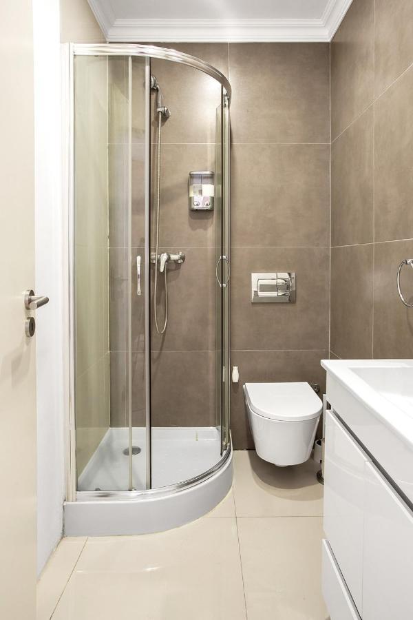 Modern 2 Bedroom Apartment In Estrela With Outside Terrace! Amazing For Families, Couples, Friends Lisboa Exterior foto